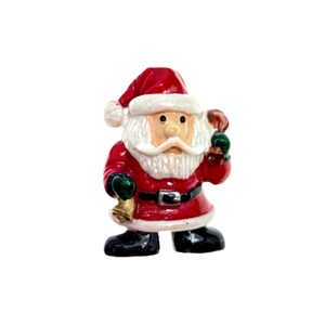 Santa Claus Pin / Vintage Christmas Jewelry