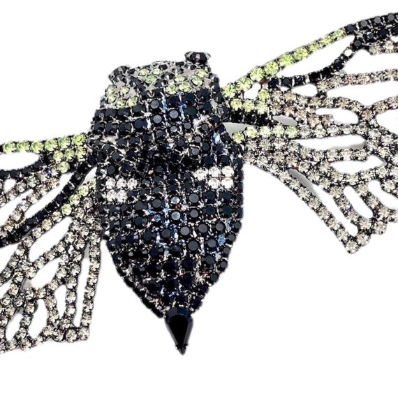 Cicada Bug Brooch - Bettina von Walhof Statement Jewelry View 6