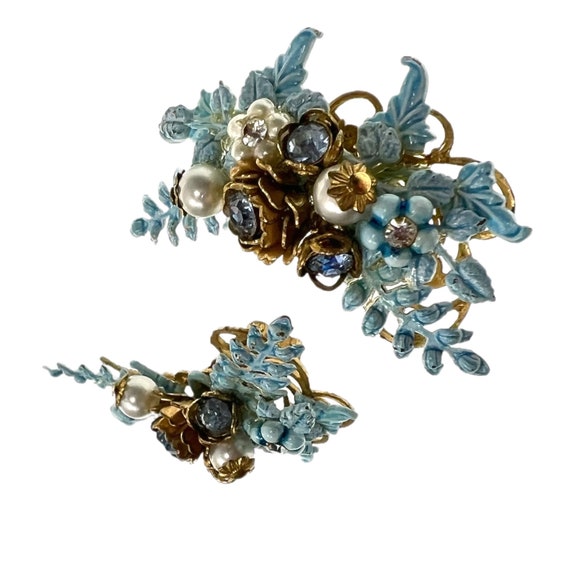 Blue Flower Earrings / Rare Mid Century Jewelry - image 7