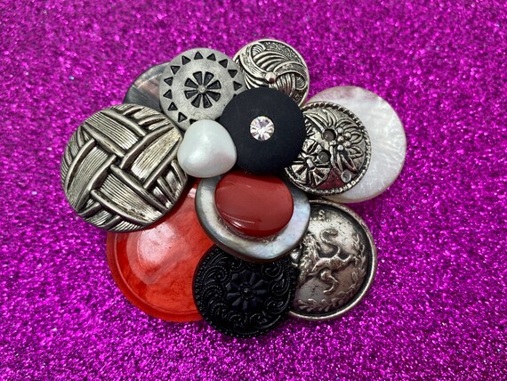 Vintage Button Brooch - Red, Black Silver Buttons… - image 2