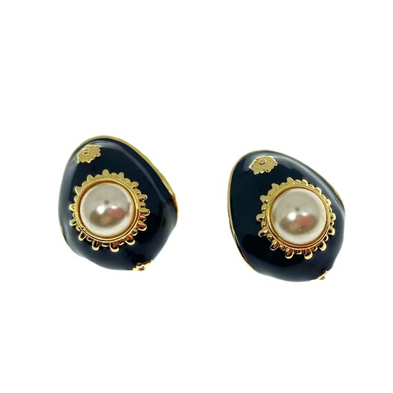 Classic Vintage Joan Rivers Earrings / Navy & Faux