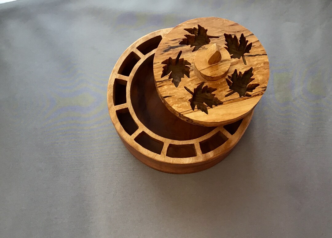 Potpourri Container Round Box Leaf Themed Lid Fragrance Etsy