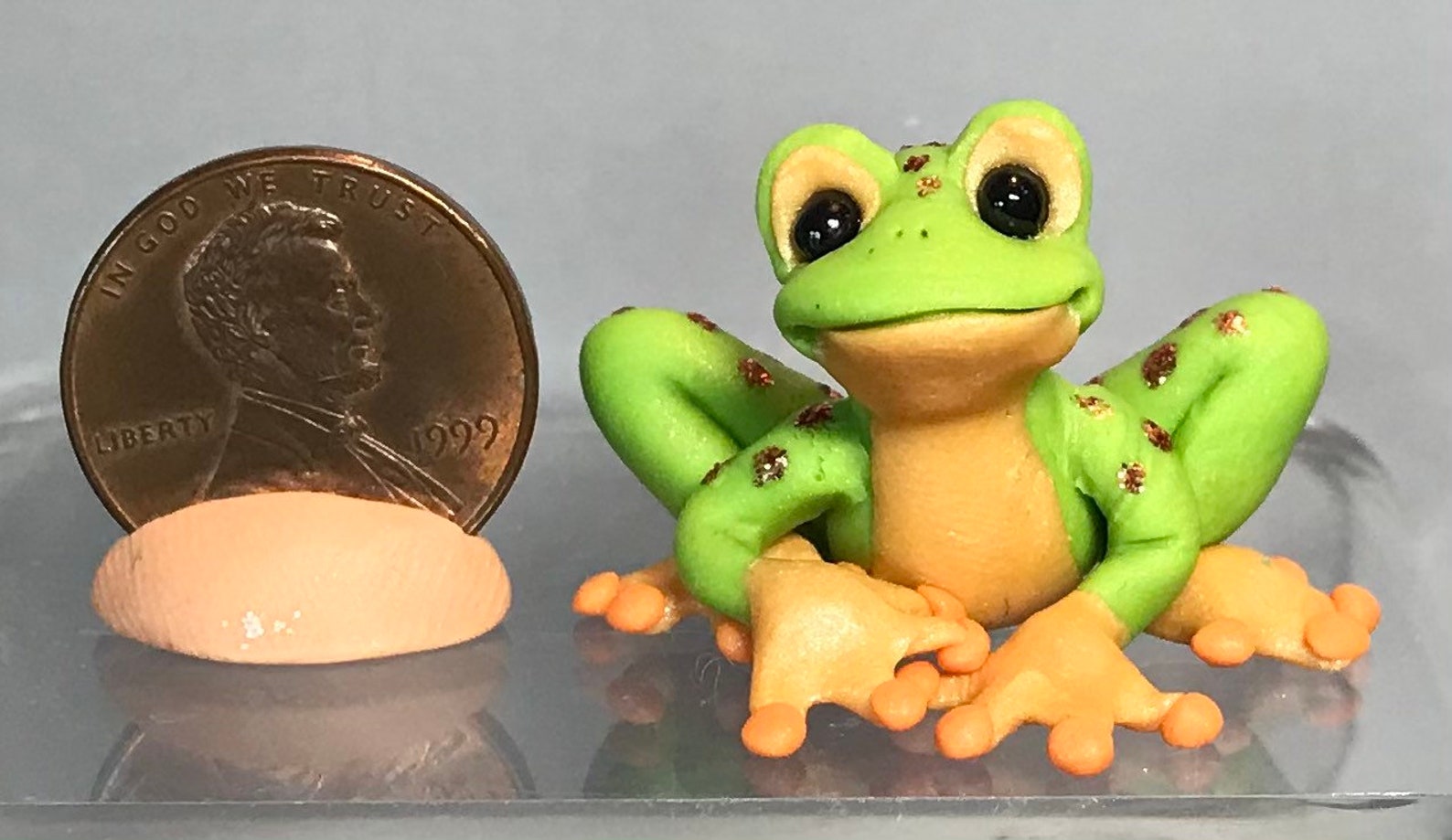 Frog Tiny Polymer Clay Amphibian Figurine Sculpted Clay Etsy