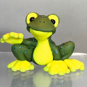 Frog - Polymer Clay Amphibian Figurine - Sculpted Clay Toad Figure -OOAK Collectible Frog Keepsake -Miniature Clay Toad- Pond Critter