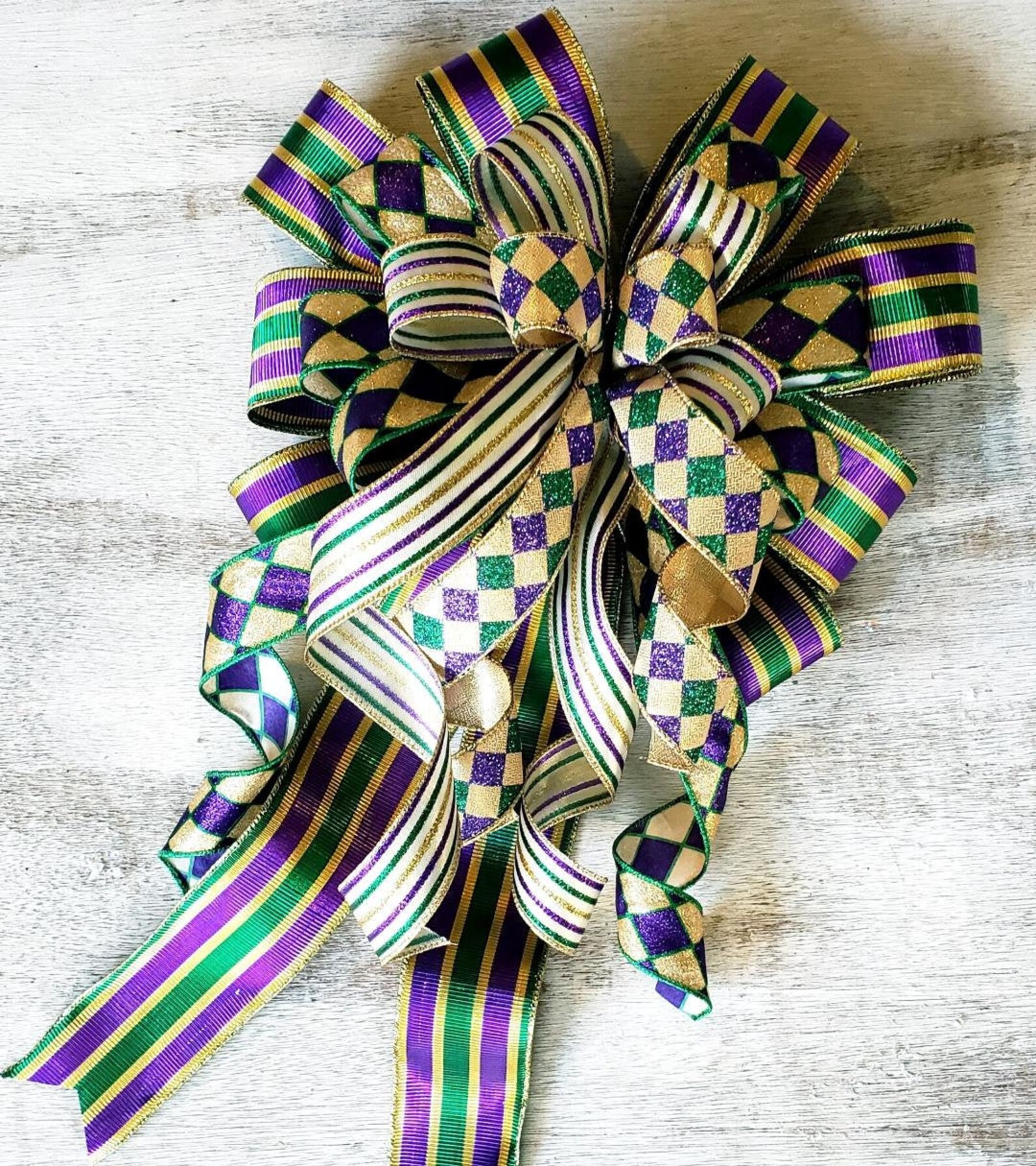 mardi gras sequin bow patch