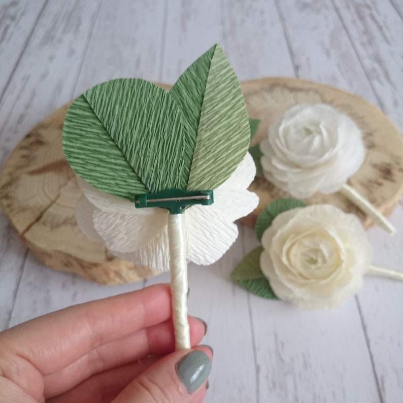 Set paper flower boutonniere ranunculus Crem white paper