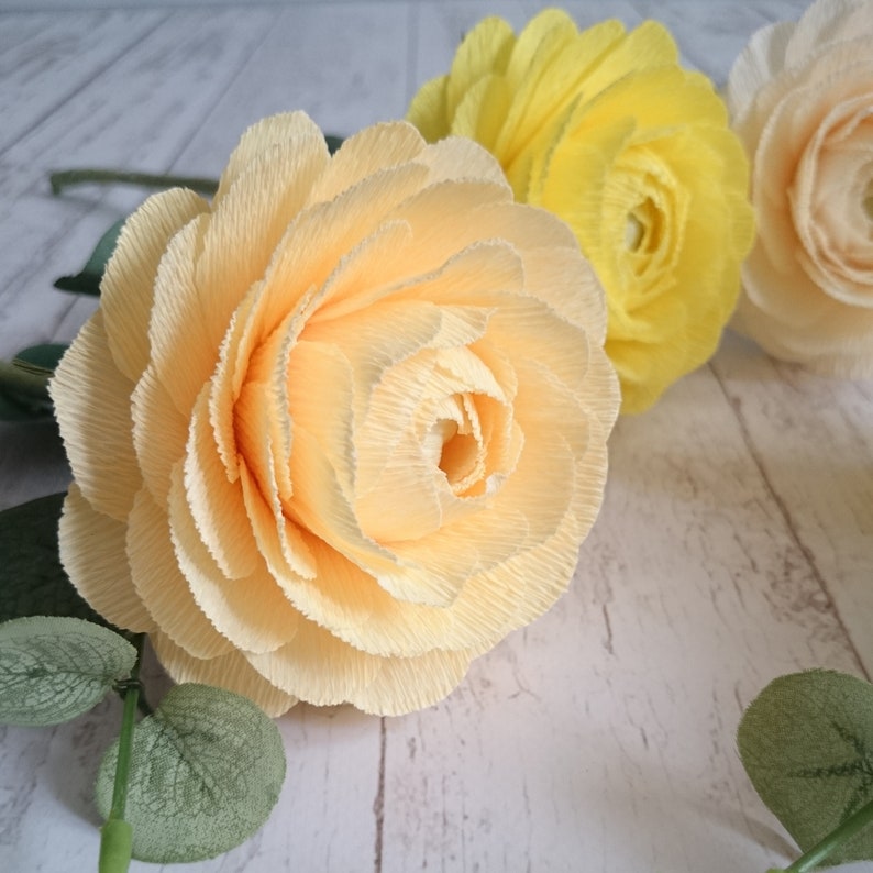 Paper Ranunculus Fake Wedding Paper Flower Bouquet Crepe Paper Etsy