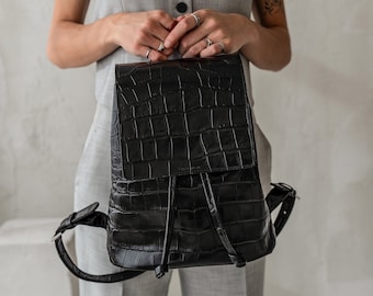Black leather backpack | Black traveler bag | Minimalist style backpack | Black leather shoulder bag | Backpack for men | Christmas gift
