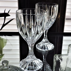 Mikasa Park Lane Wine Glasses Pairs Vintage Bar Ware Crystal Stemware