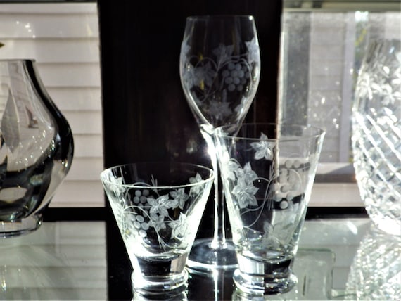 希少品 Russian Crystal Hand Cut ワイングラス酒器 希少品 Russian Crystal Hand Cut ワイングラス酒器