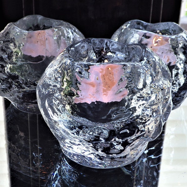 The snowball is a candle lantern in glass. Launched in 2003 | Ann Wolff | Kosta Boda