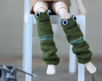 ブライス人形用カエルレッグウォーマー：膝上丈ドールソックス