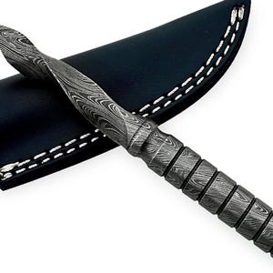 Handmade Damascus Steel Dagger - Custom Art Knife With Rosewood Handle