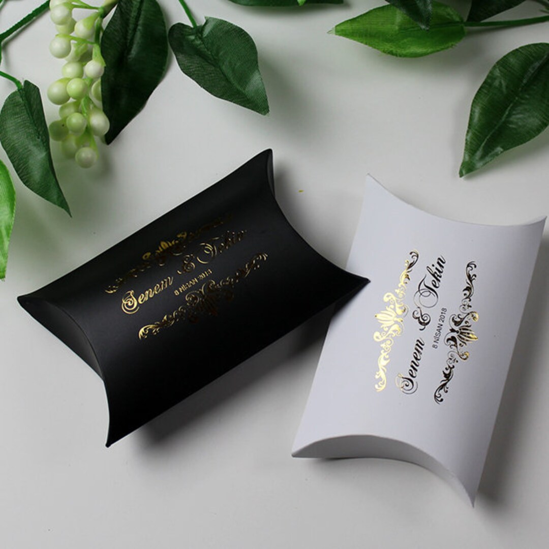 Customized Pillow Favor Box With Gold Names, Gold Pillow Box
