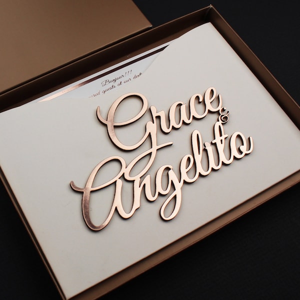 Rose Gold Hochzeitseinladung mit geprägten Buchstaben, Rose Gold heiße Folie Hochzeit einladen, Braut Bräutigam Name, 3-D-Monogramm Hochzeitseinladungen