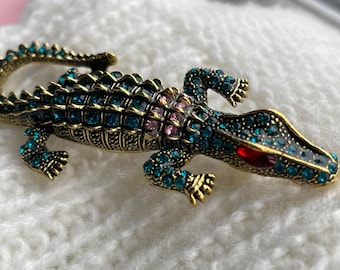 Crocodile brooch