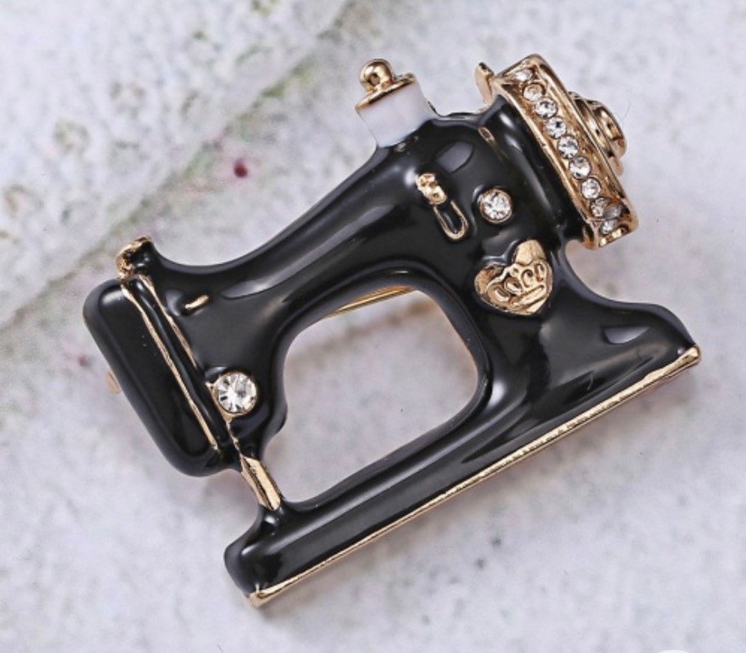 Sewing Machine Brooch - Etsy
