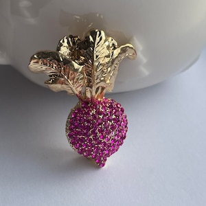 Rhinestone radish brooch, radish brooch, radish lapel pin, radish gift, vegetable brooch