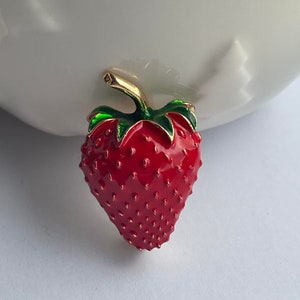 イチゴのブローチピン、イチゴのピン、イチゴのブローチ、イチゴのジュエリー、イチゴのギフト