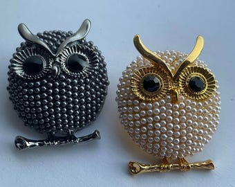 ヴィンテージ ブローチ フクロウ 鳥 パール カラフル ゴールドトーン