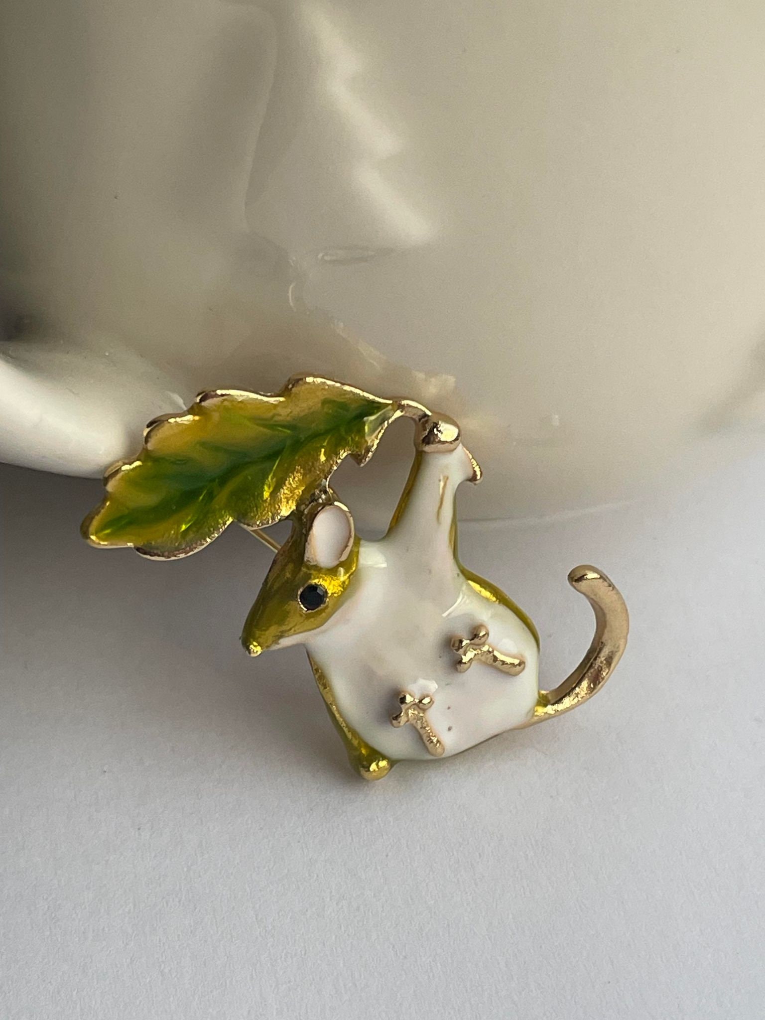 Vintage Mouse Brooch Pin - Etsy