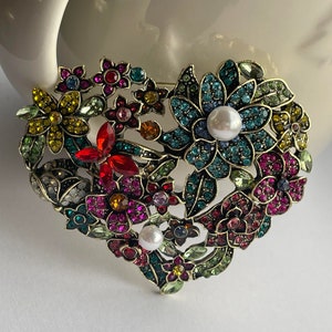 Grande broche de coração com flores de strass, broche de coração, broche de flor, broche grande, broche de pérola