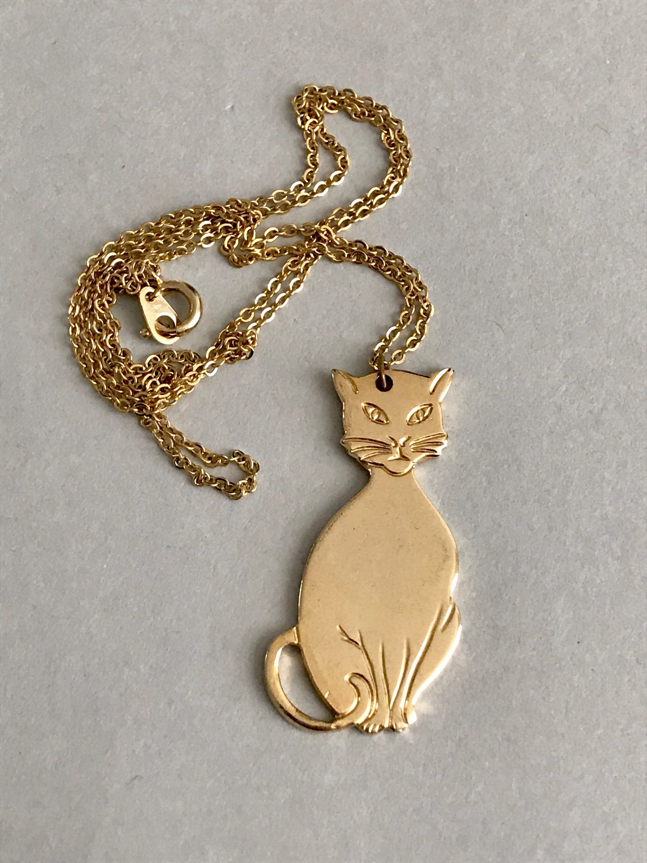 Fabulous cat pendant necklace / goldtoned / Etsy.de