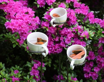 Bebedero para insectos (3 piezas), recolector de agua, cuenco de agua con estaca, recolector de lluvia, bebedero para abejas, soporte para cuenco de agua de jardín, soporte para taza de café