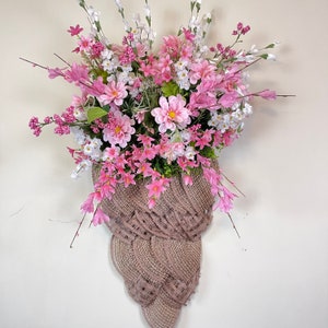 Burlap Basket of Flowers Wreath, door hanger image 1