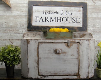 Rustic Countertop Corner Bread Box