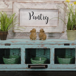 Rustic Farmhouse Chicken Wire Cubbie