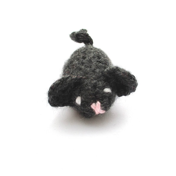 Pocket mouse cute and cuddly crochet amigurumi mouse - mouse stuffed animal, party favor, pet decoration, cat toy