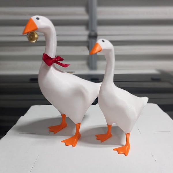 Untitled Goose 3D Printed Magnetic Statue