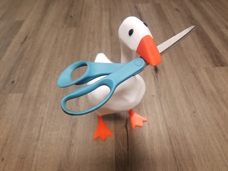 Untitled Goose 3D Printed Magnetic Statue image 5