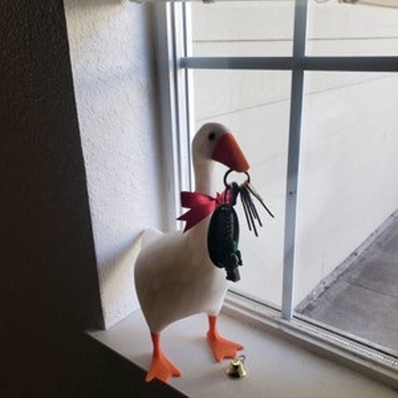 Untitled Goose 3D Printed Magnetic Statue image 6