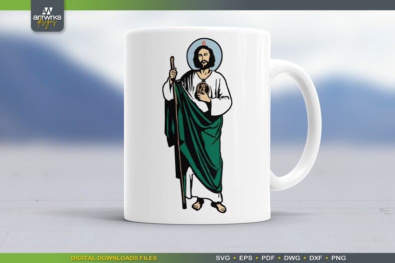 Puede incluir: Una taza de cer&aacute;mica blanca con una ilustraci&oacute;n colorida de San Patricio sosteniendo un bast&oacute;n y un coraz&oacute;n. La ilustraci&oacute;n es de estilo de dibujos animados.