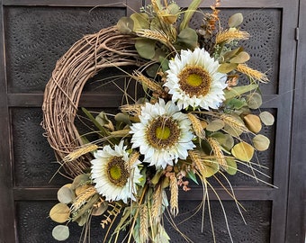 Rustic White Sunflower Wreath, Sunflower Wreath, Cabin Wreath, Cabin Florals