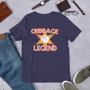Cribbage Card Game T-Shirt Cribbage Gift Idea, T-Shirt Unisex a maniche corte disponibile nelle taglie 2 x, 3x, 4x