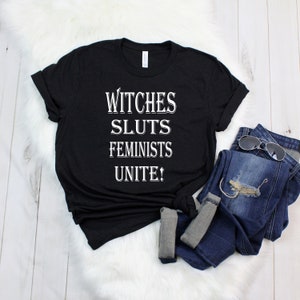 Heksensletten feministen verenigt u! - Feministisch T-shirt afbeelding 1