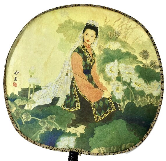Silk Paddle Hand Fan Asian Scene Round Vintage - image 2