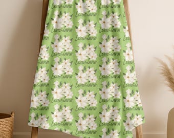 Louisiana Magnolias Blanket | State Flower Pattern Velveteen Plush Blanket