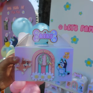 Bluey-  3D  goodie box/favor box