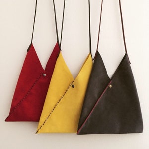 Origami Wildleder Umhängetasche in Wein Rot: Weiche Leder Clutch