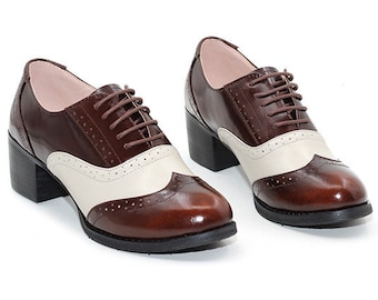 Chaussures en cuir brun rétro faites à la main de femmes, chaussures d’Oxfords de mid heel de 5cm, chaussures fermées, chaussures épaisses de talon, chaussures de femmes, chaussures personnalisées, chaussures occasionnelles