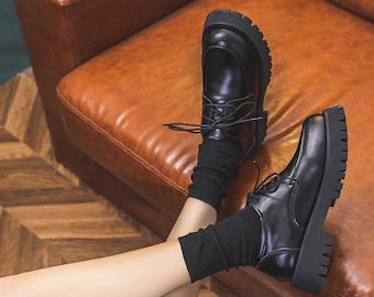 Handmade Black Patent Leather Shoes for Women, 4cm Heels Loafer Shoes,Spring & Autumn Shoes,Mary Janes shoes for Girls,Tie Shoes for Her