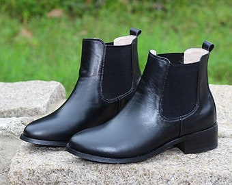 Handmade Genuine leather Short boots for Women,Black Flat Booties,Oxford Ankle boots,Martin boots,Women pointed Chelsea boots