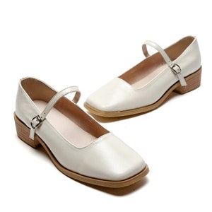 Handmade Retro Mary Janes Shoes,Genuine Leather Women's 3.5cm Low Heel Shoes,Casual Leather Shoes,Square Toe Shoes Beige