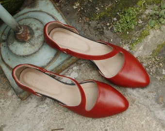 Chaussures rétro en cuir rouge plat pour femmes faites à la main, sandales à enfiler, chaussures pour femmes en cuir, chaussures à bouts pointus, chaussures pour dames