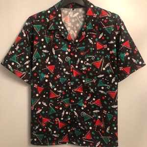 Christmas Martinis Button Down Shirt, Cocktail, Holiday, Liquor, Hawaiian Shirt, Aloha Shirt, Vacation, Birthday, Fathers Day
