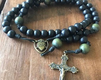 Sacred Heart of Jesus Rosary comes with Rosary Pouch